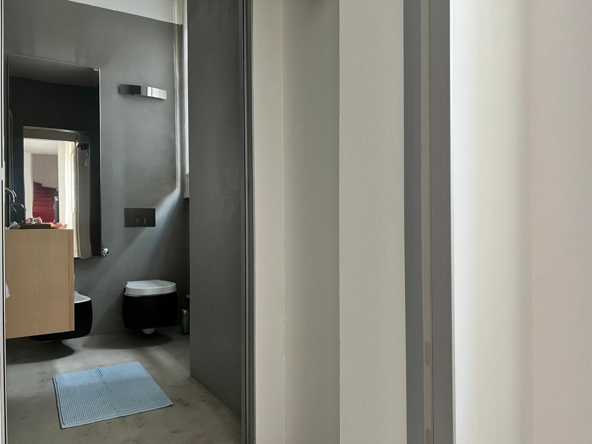 La Casa Di Wayne Villa Cologno Monzese Bagian luar foto